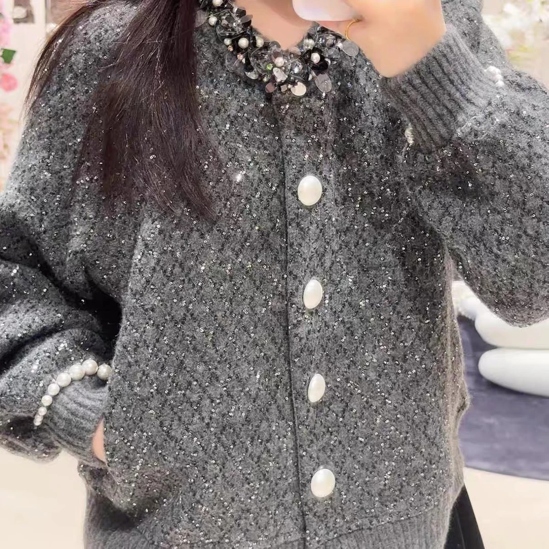 2025春秋冬季新款设计感加厚重工装饰针织开衫毛衣外套女