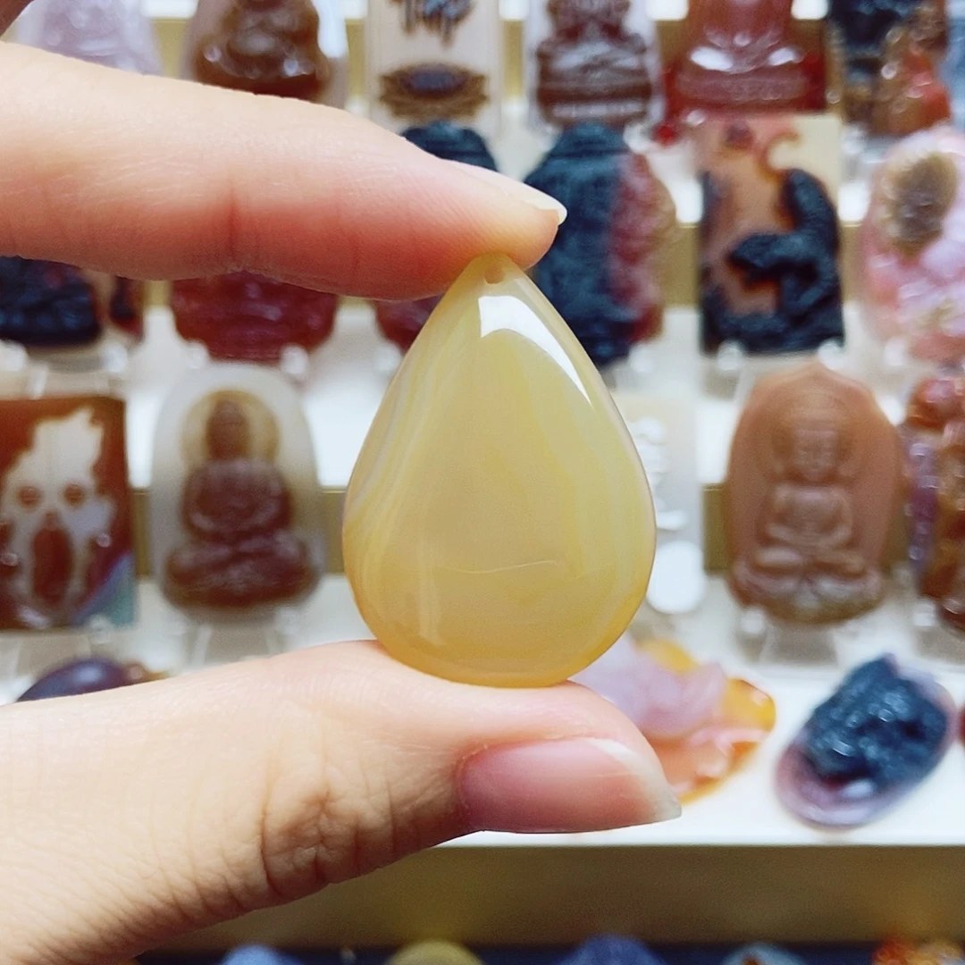 玛瑙/玉髓未镶嵌颈饰