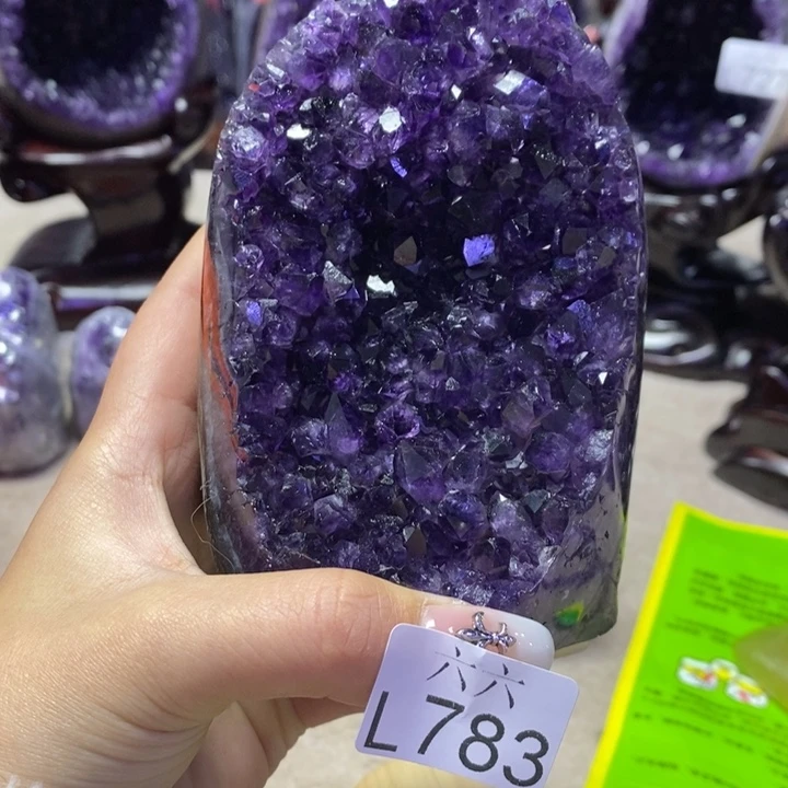 水晶未镶嵌大型摆件（非配饰）摆件