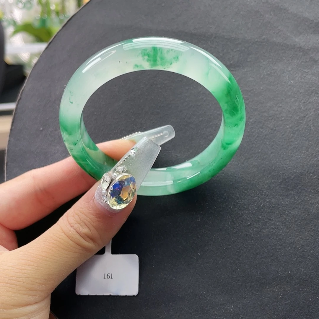 石英质玉手镯未镶嵌51