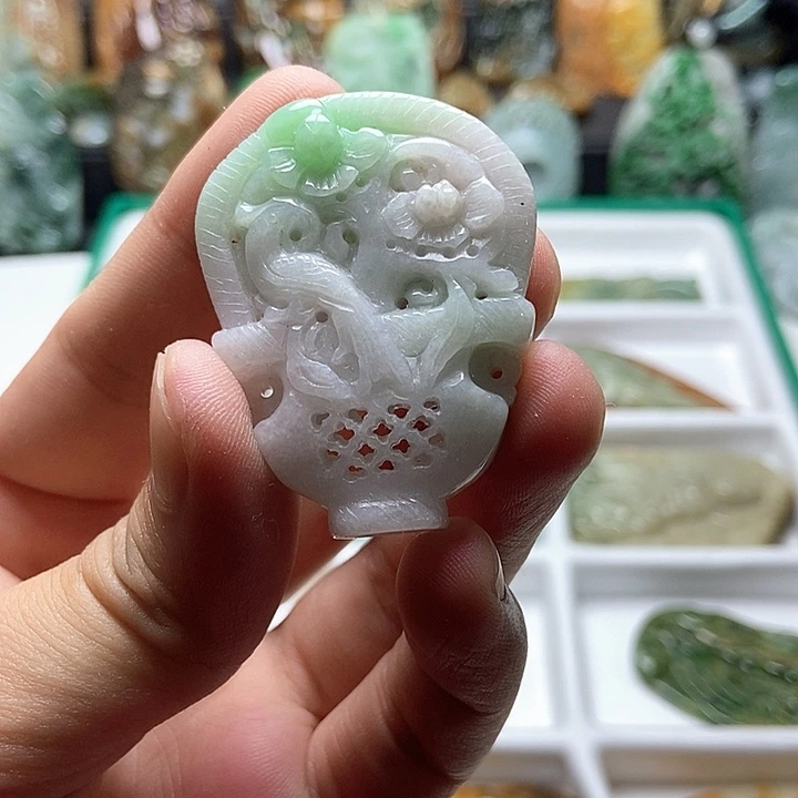 颈饰未镶嵌翡翠翡翠a货