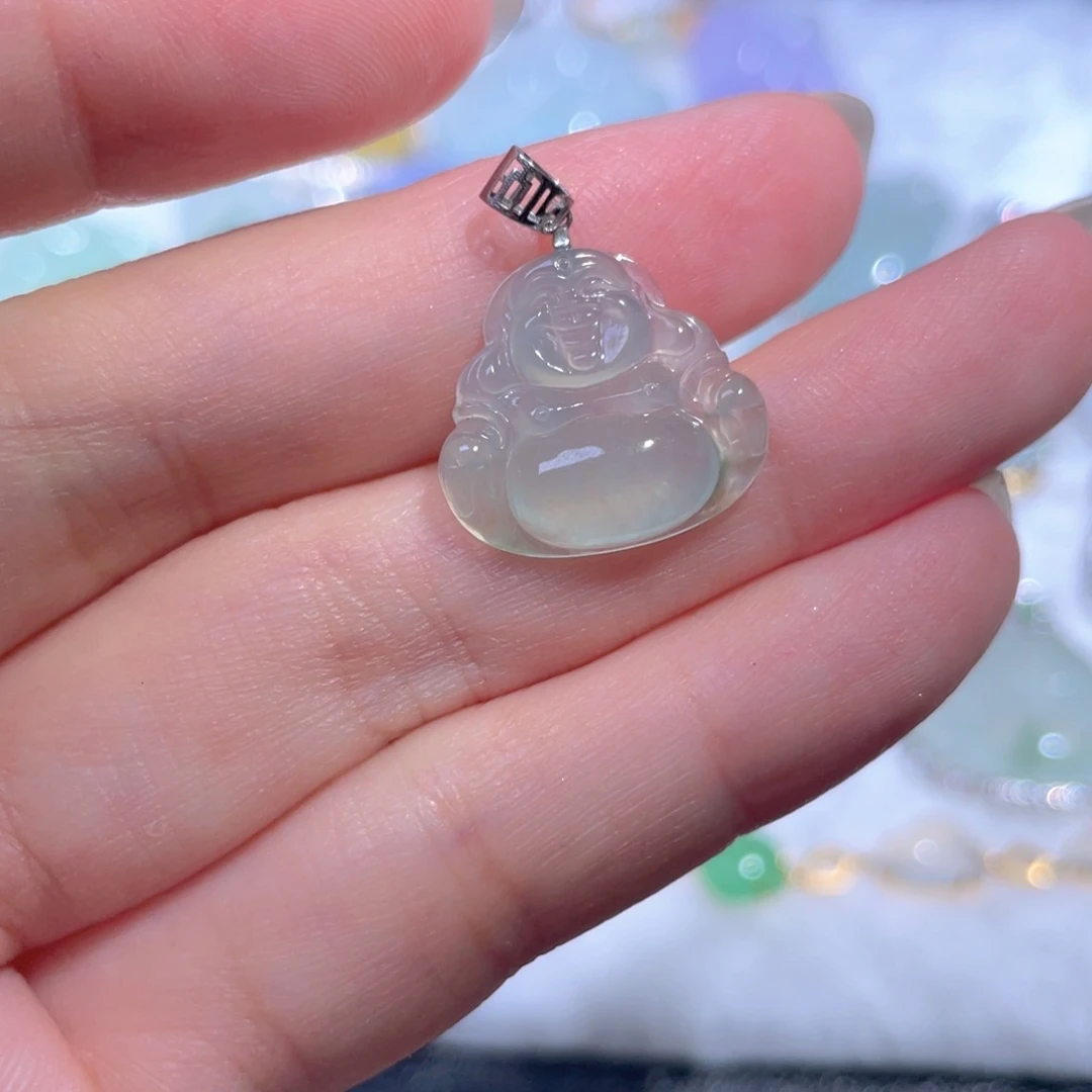 翡翠18K金镶嵌颈饰翡翠