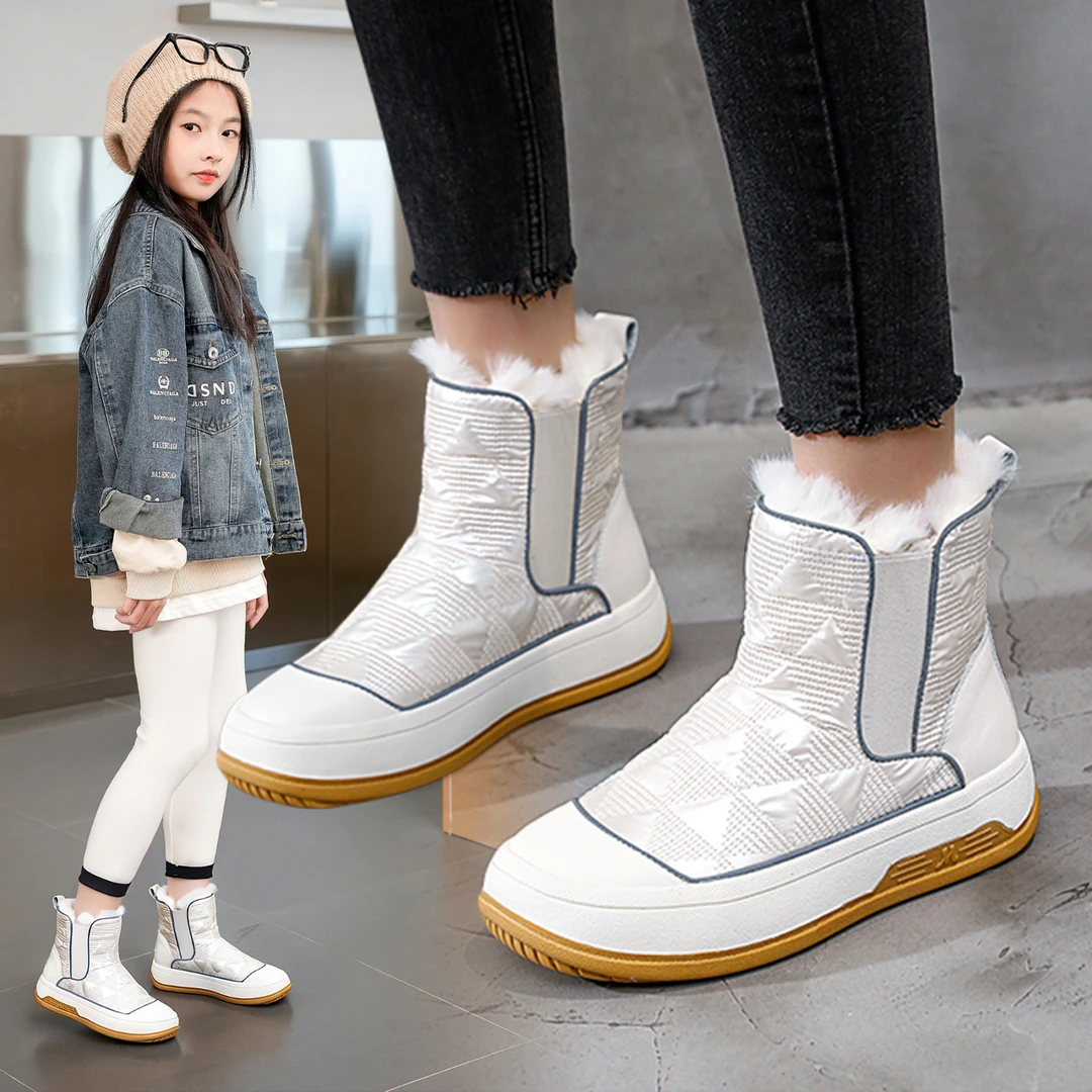 女童雪地靴2025新款儿童公主单鞋大童女孩靴子软底加绒拉链大棉靴