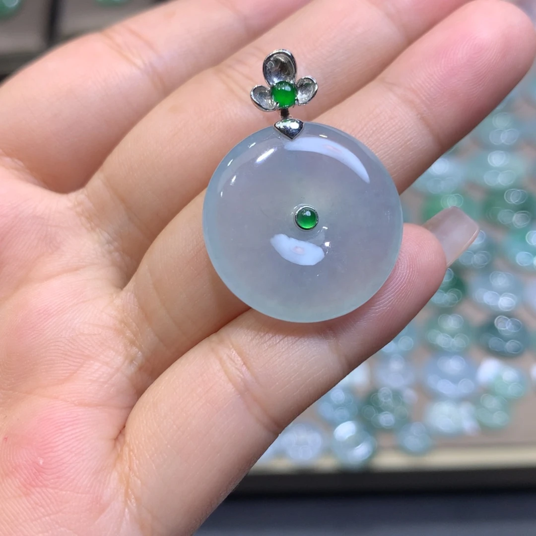 翡翠18K金镶嵌颈饰平安扣裸石22.8*5.7