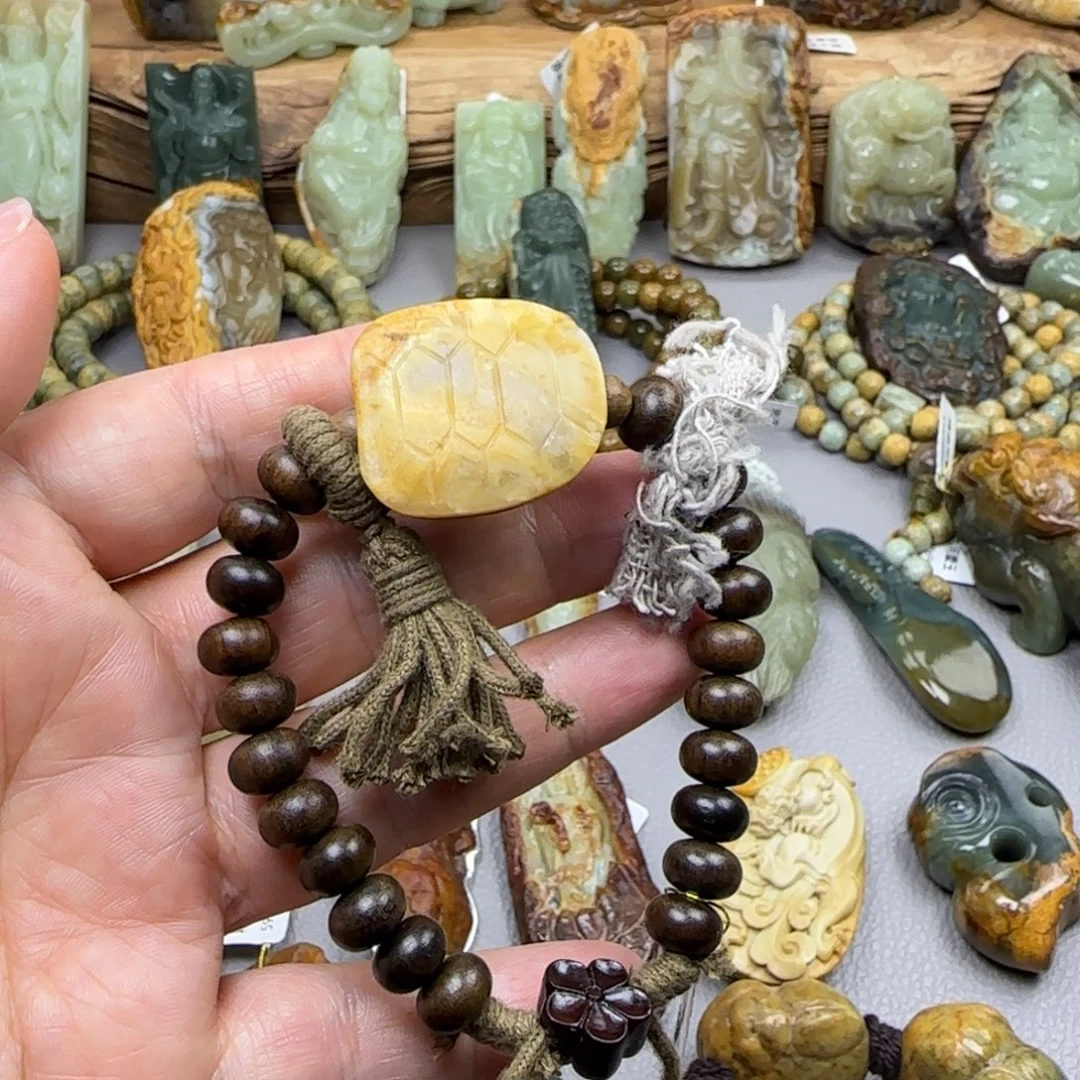 岫岩河磨玉（透闪石质玉）未镶嵌珠宝奇石