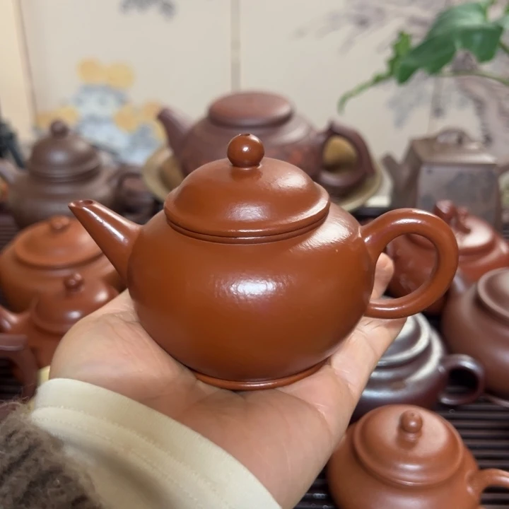 紫砂茶壶跑***哥宜兴紫砂文化艺术
