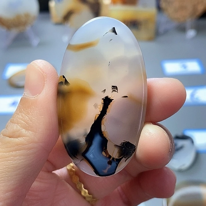 玛瑙/玉髓未镶嵌珠宝半成品
