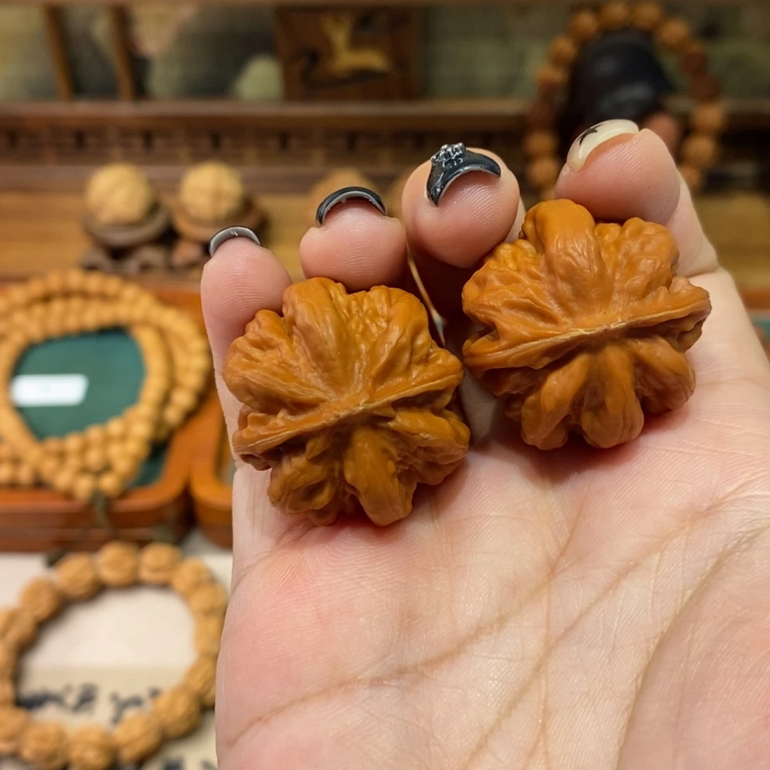 手串文玩核桃莲花粗筋