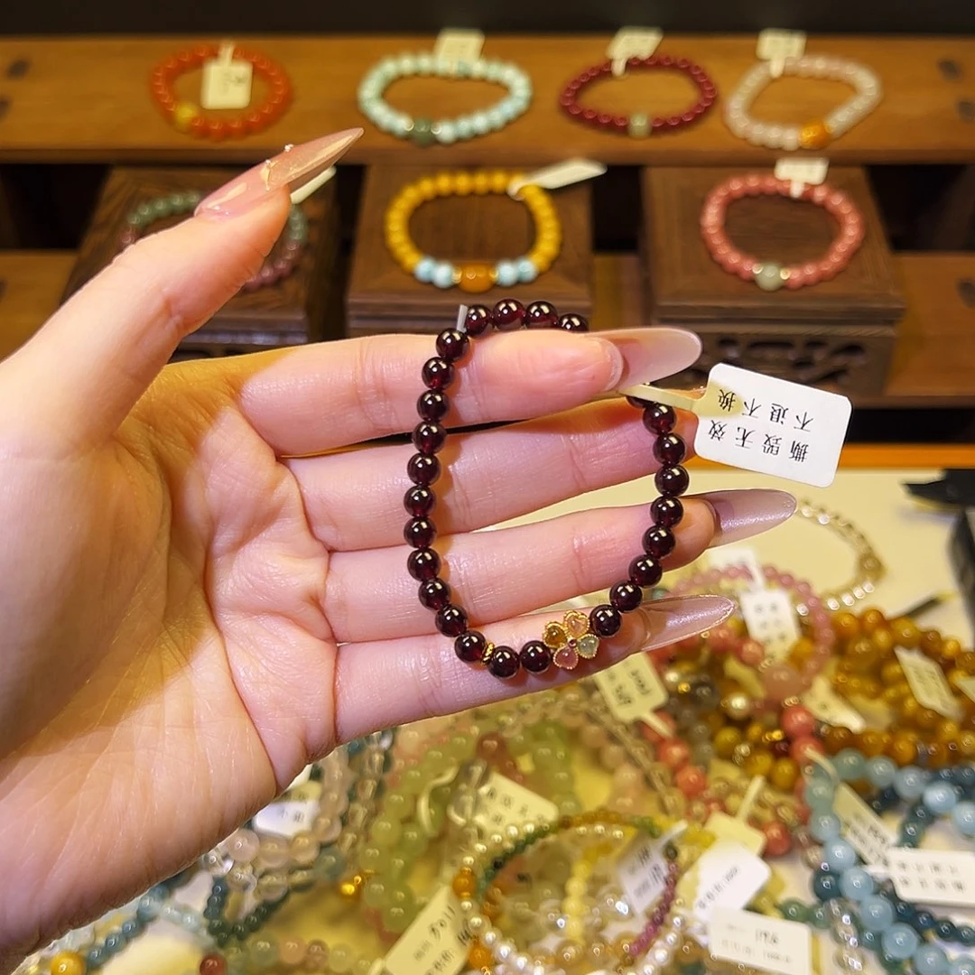 水晶手链银S925镶嵌石榴310