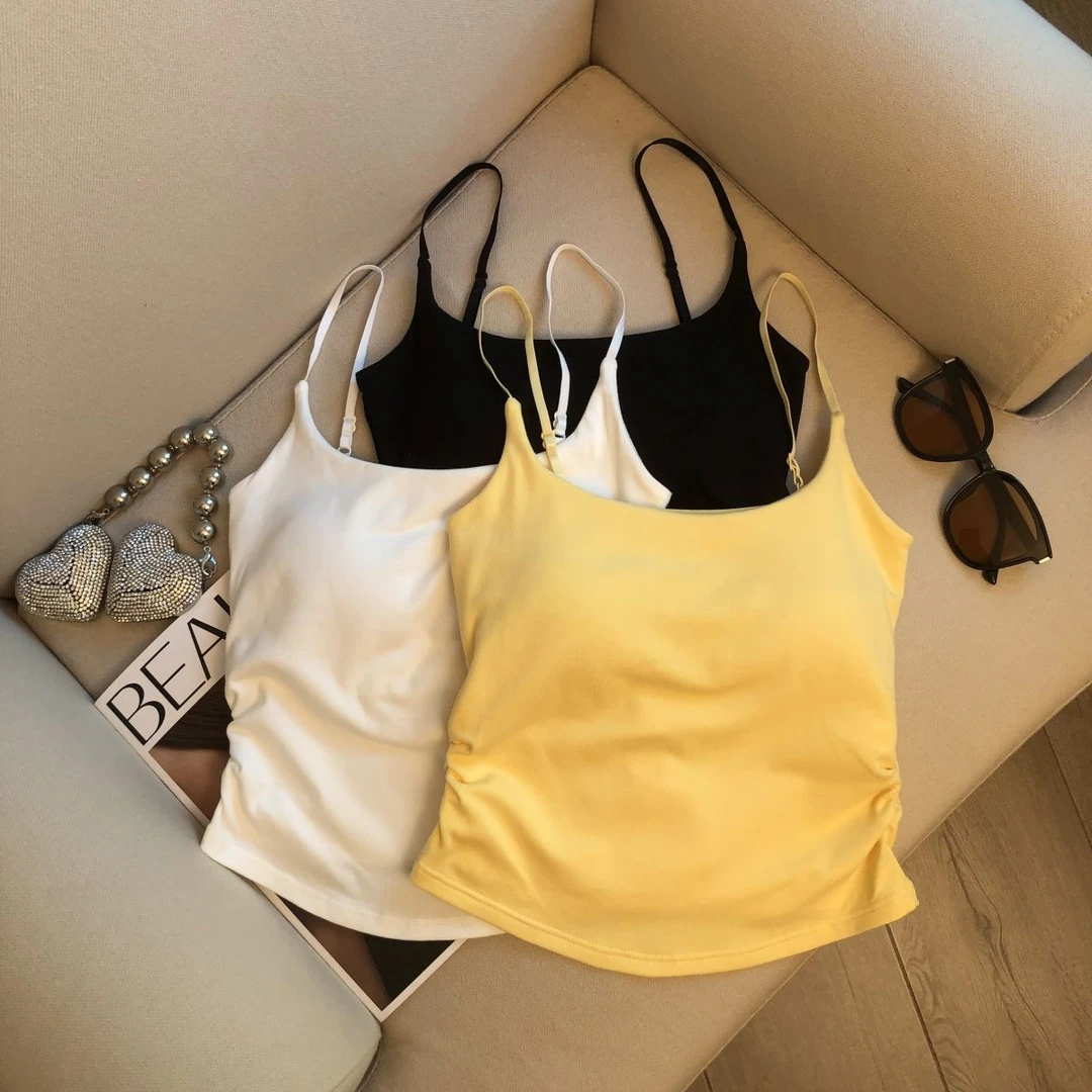 法式奶黄色气质吊带背心女夏日甜美多巴胺上衣女固定胸垫美背Y