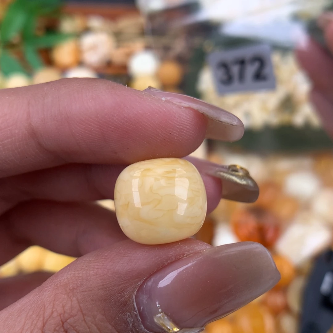 琥珀珠宝奇石未镶嵌14