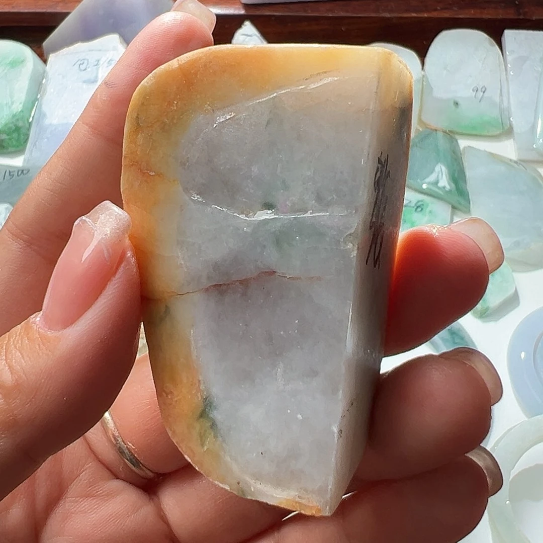 翡翠散珠翡翠原石片料