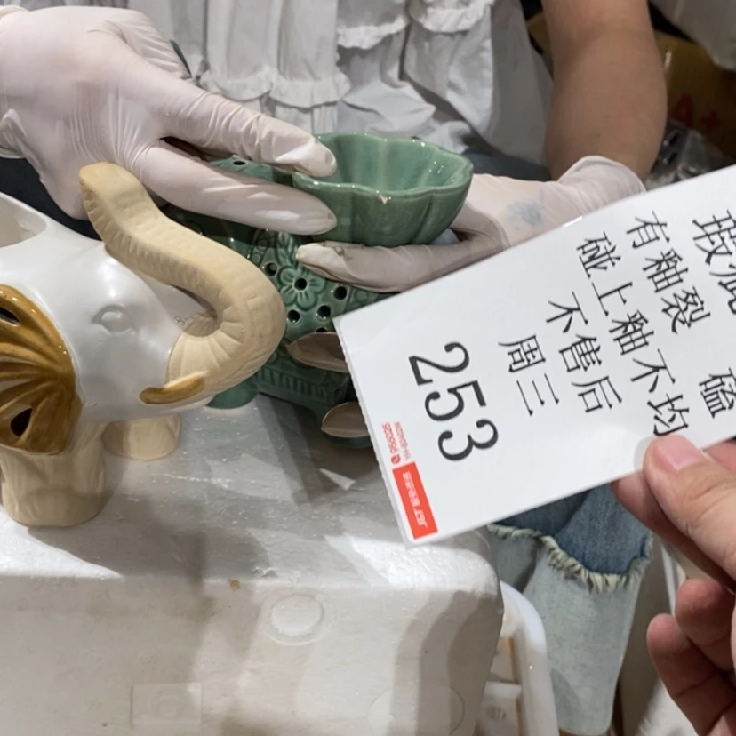 【闪购商品】摆件魔***子陶瓷摆件瑕疵特卖