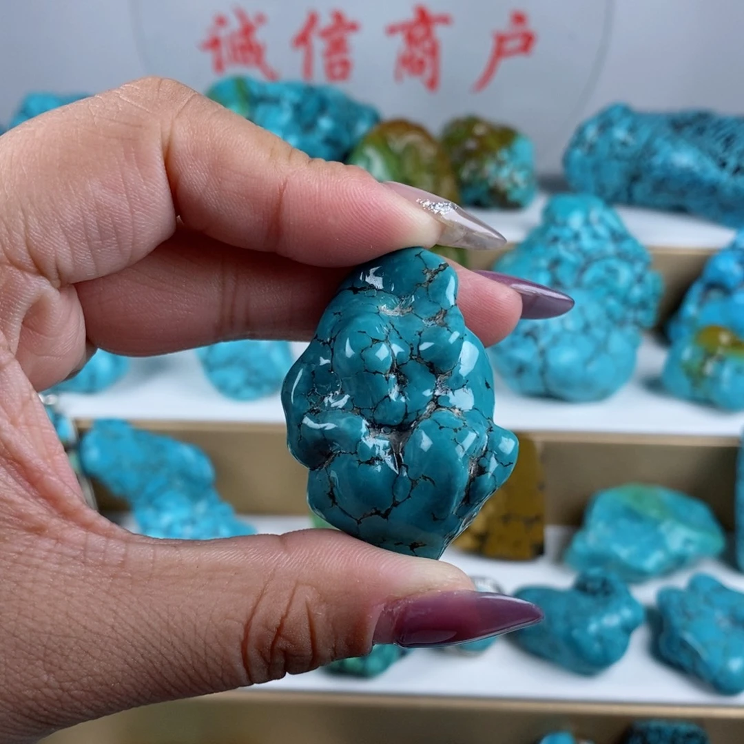 高瓷精品水草纹油绿随型