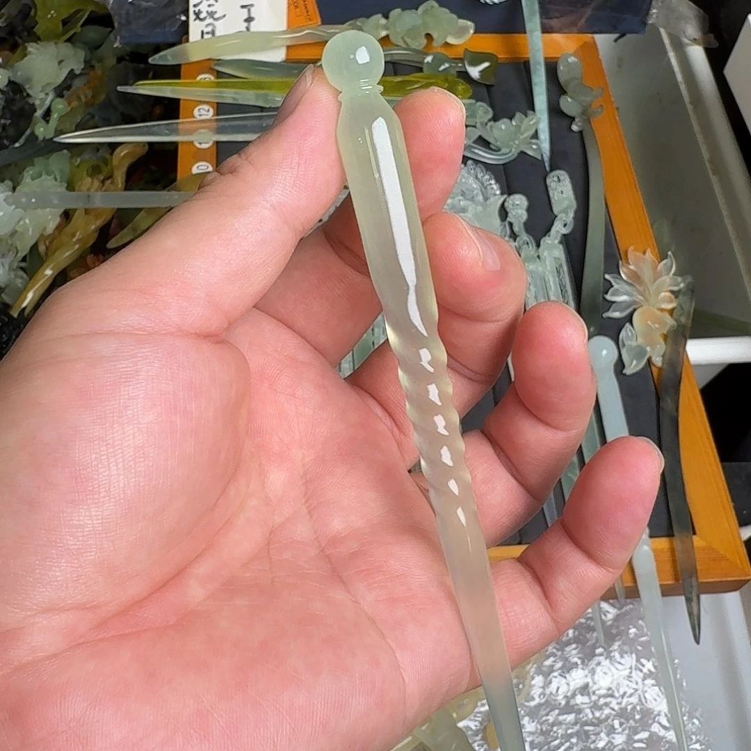 粟***米蛇纹石玉未镶嵌发饰