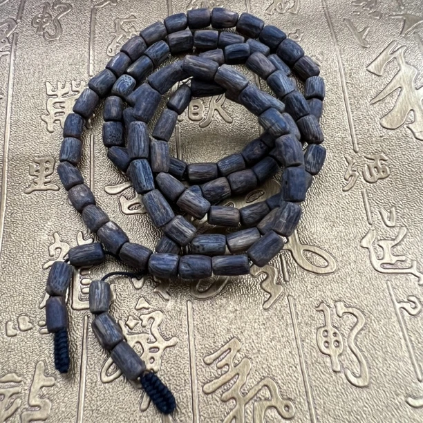 沉香0.6绿奇楠沉香老陆河老料沉水随形多圈手串男女士多样性发一