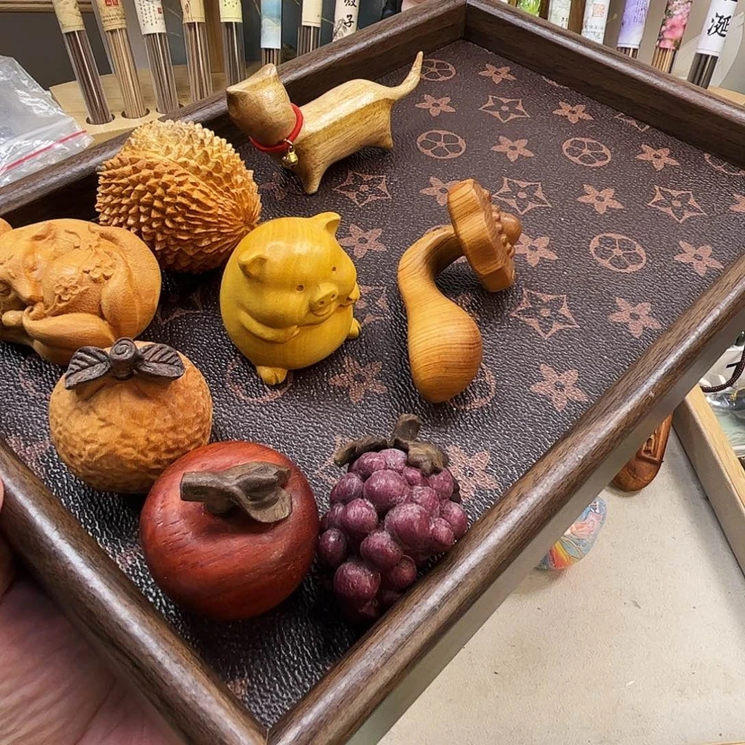白玉菩提手串媛**?摆件