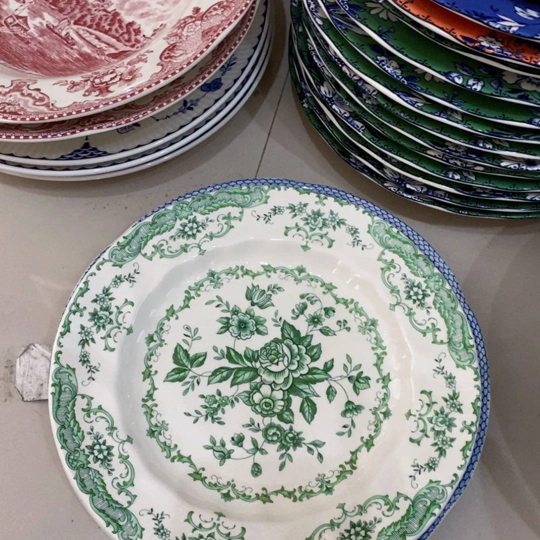 瓷微瑕绿色八寸平盘