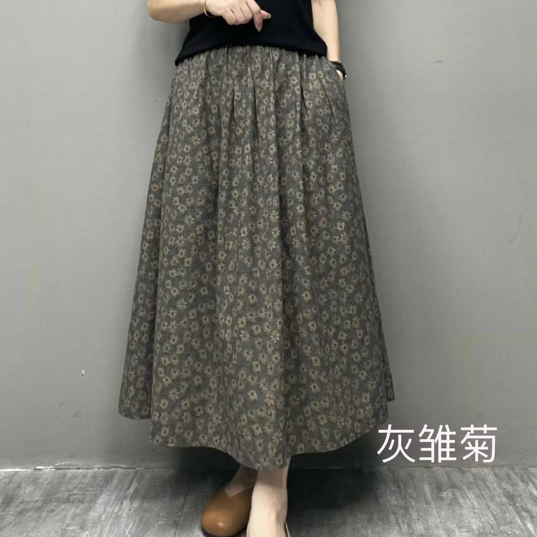 2399 优雅复古花色半身裙
