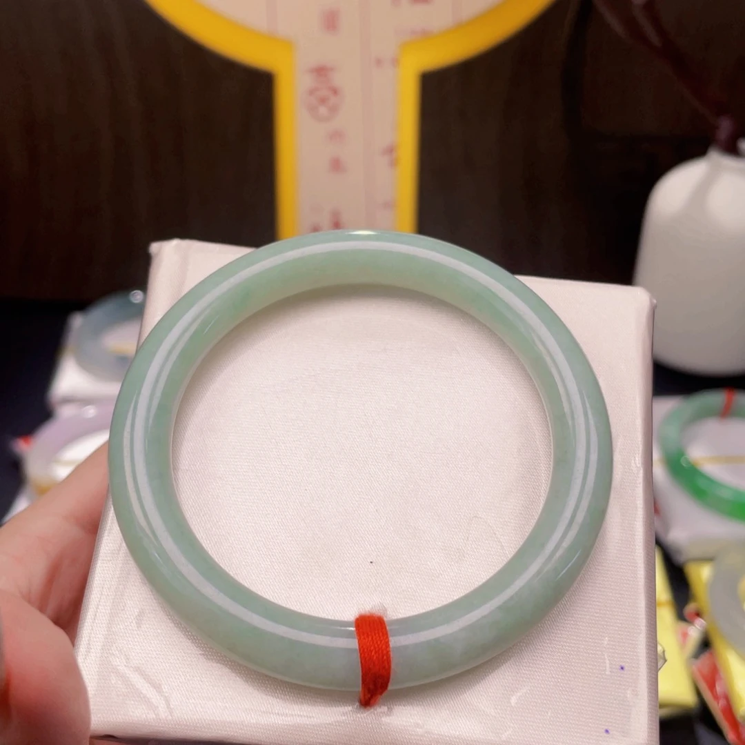 翡翠手镯未镶嵌2号
