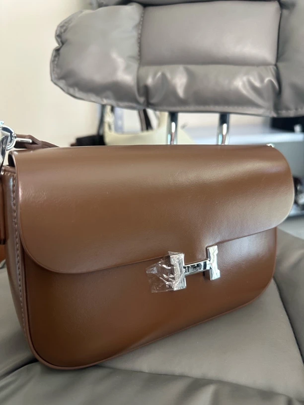 百豆56100单肩斜挎小包简约款