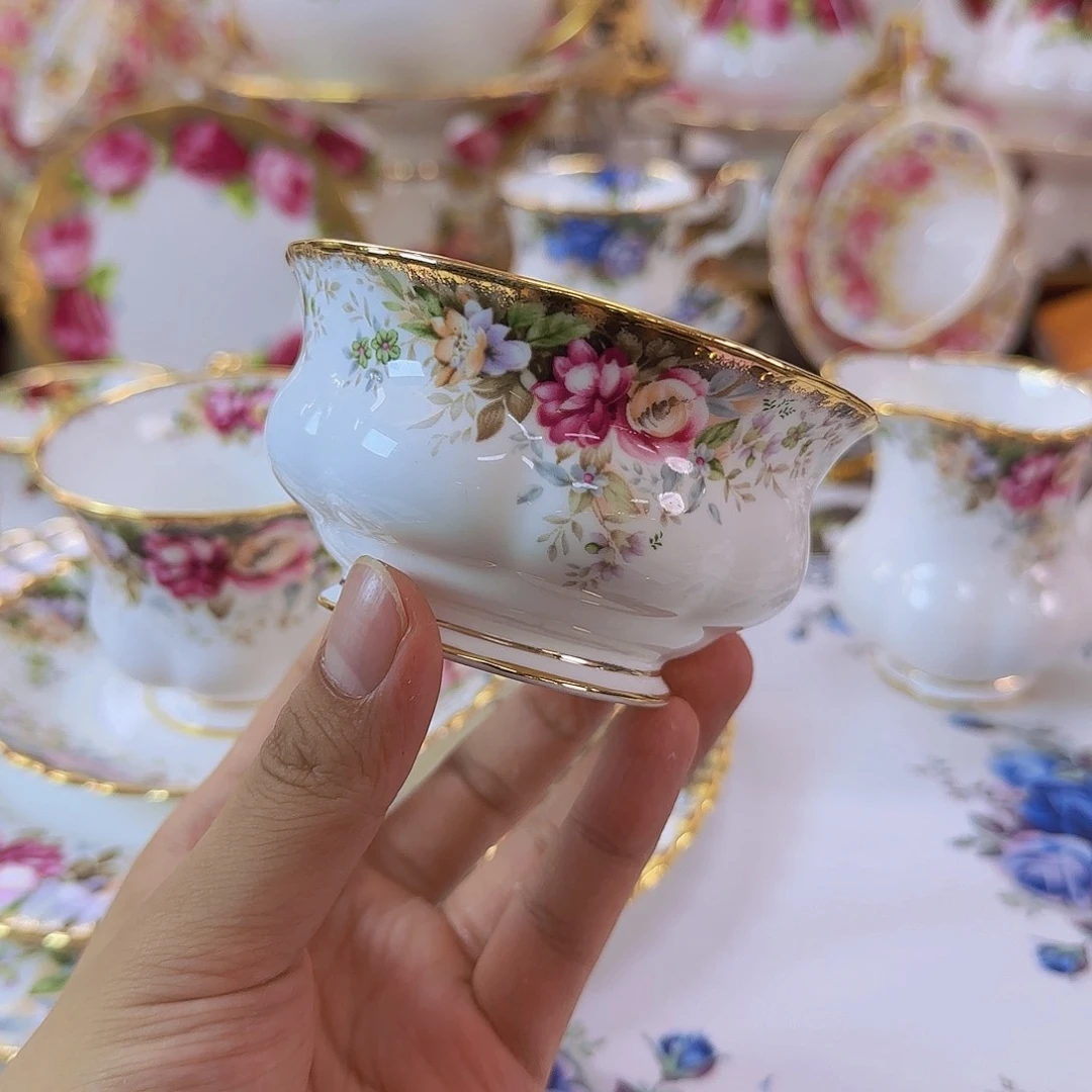 欧洲精选瓷器摆件