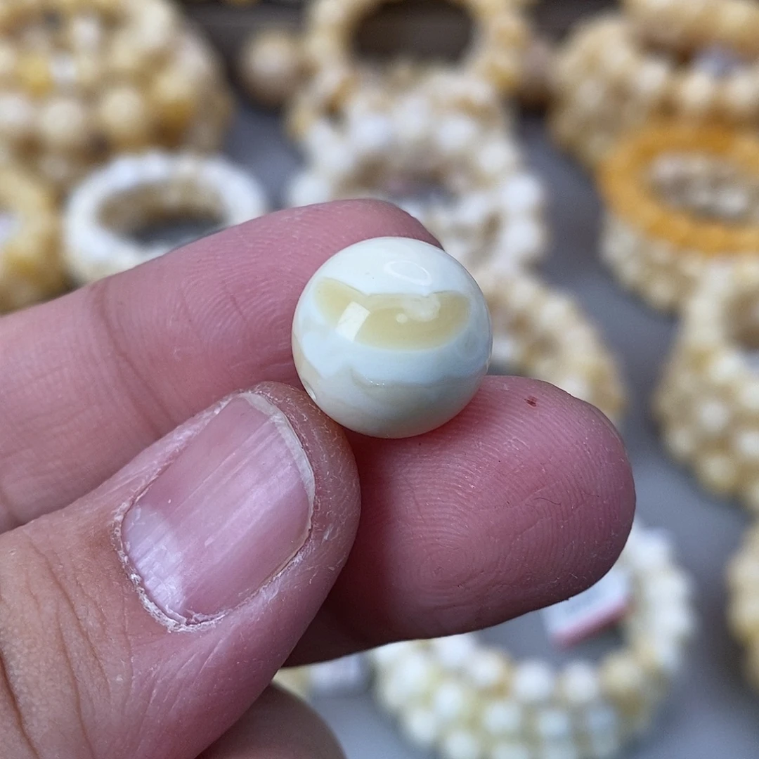 蜜蜡未镶嵌珠宝奇石1.7g 14.6mm