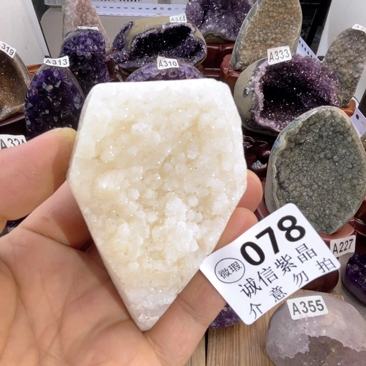 未镶嵌大型摆件（非配饰）紫晶