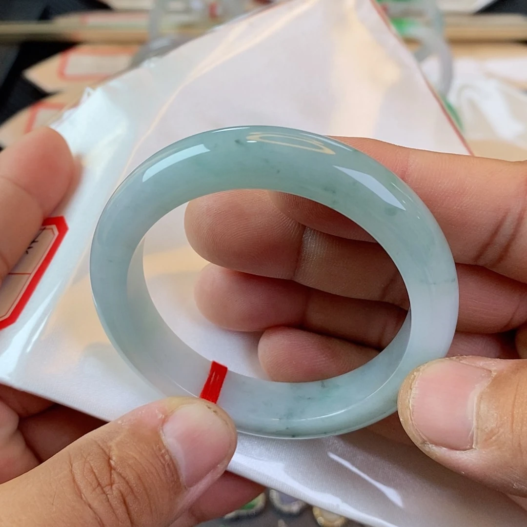 【闪购商品】未镶嵌手镯翡翠
