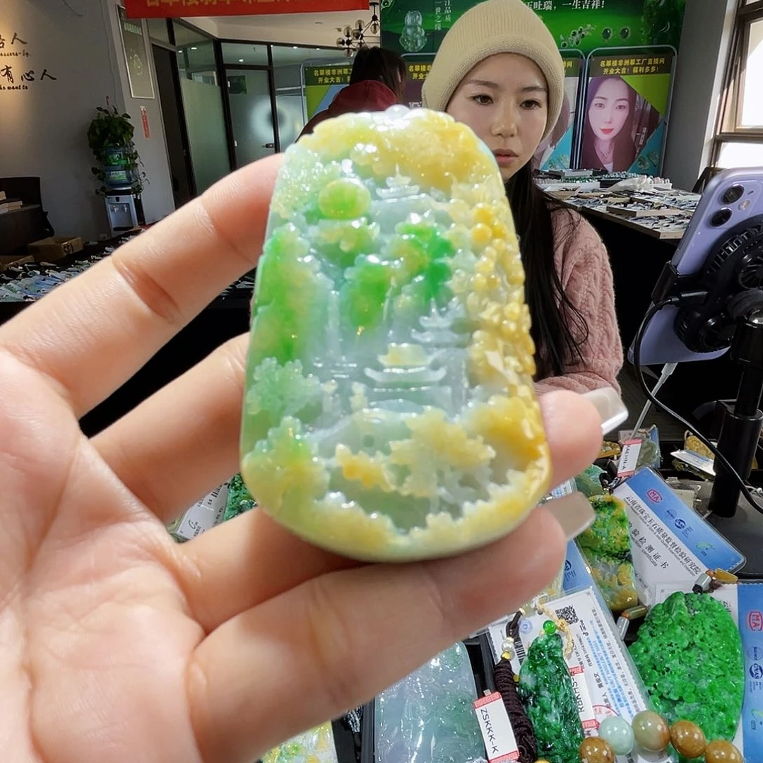 颈饰未镶嵌翡翠一