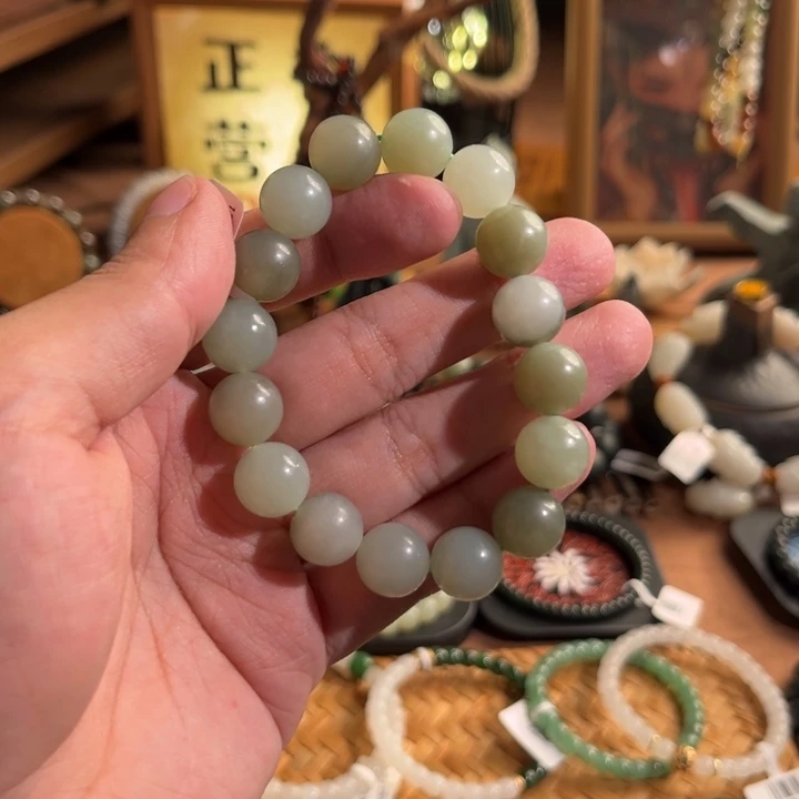 未镶嵌手链和田玉
