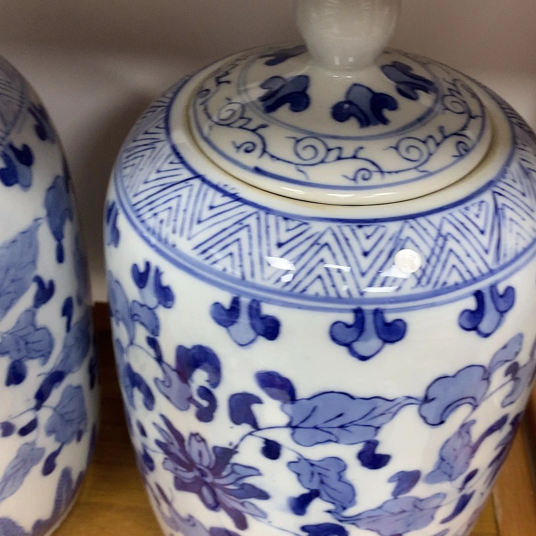 罐子3464587567666787