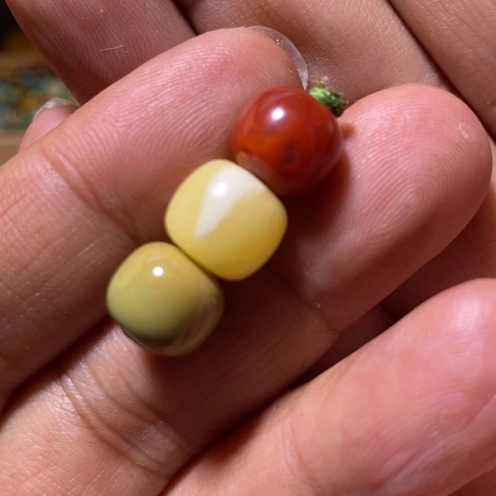 绿松石配饰未镶嵌