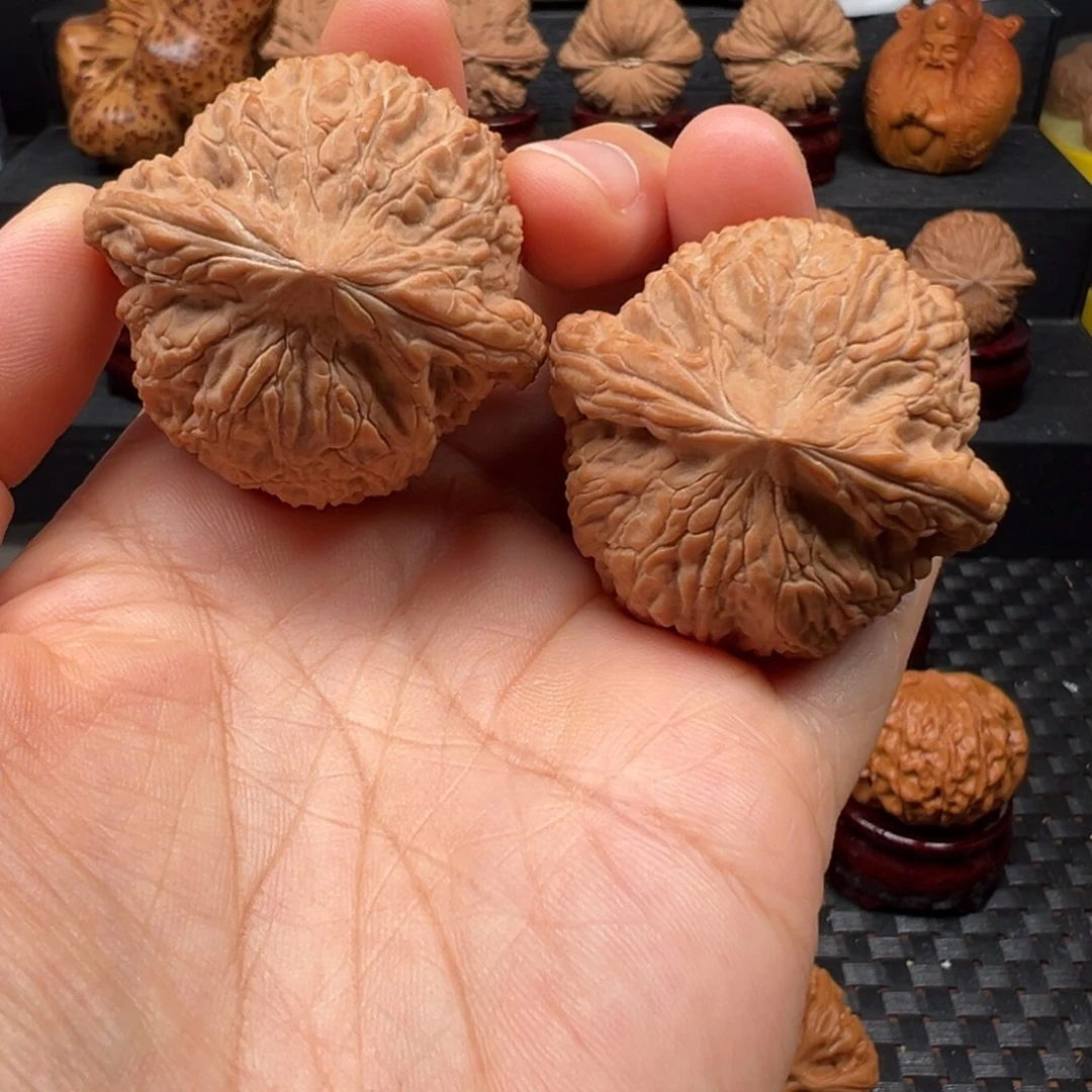吊坠文玩核桃42全品泥鳅背
