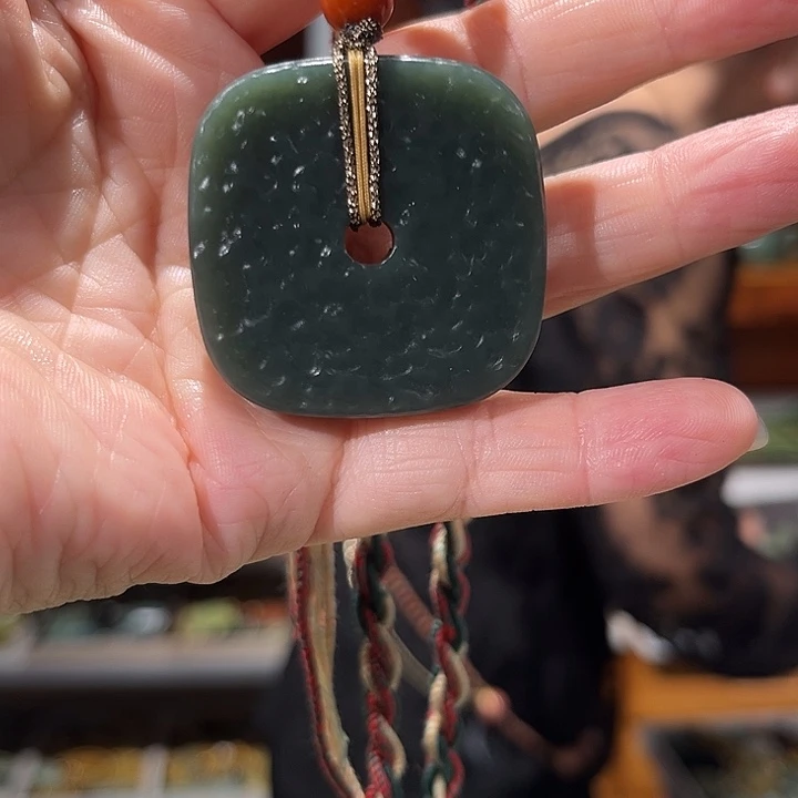 未镶嵌岫玉毛衣链