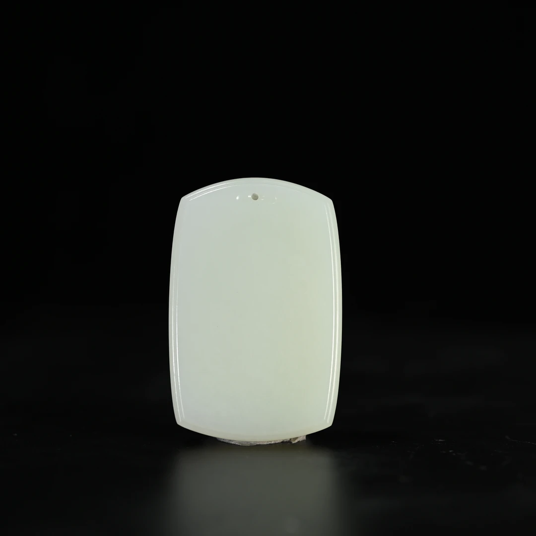 Lot8816 2510300006和田玉平安无事牌/保利