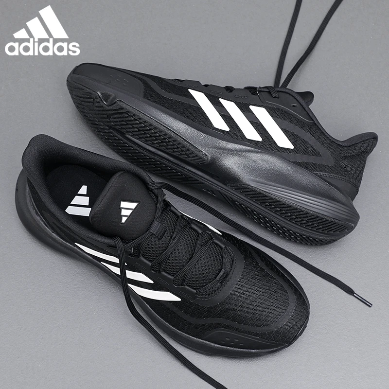 adidas阿迪达斯黑武士跑步鞋男鞋冬季新款健身休闲轻便减震HQ7558