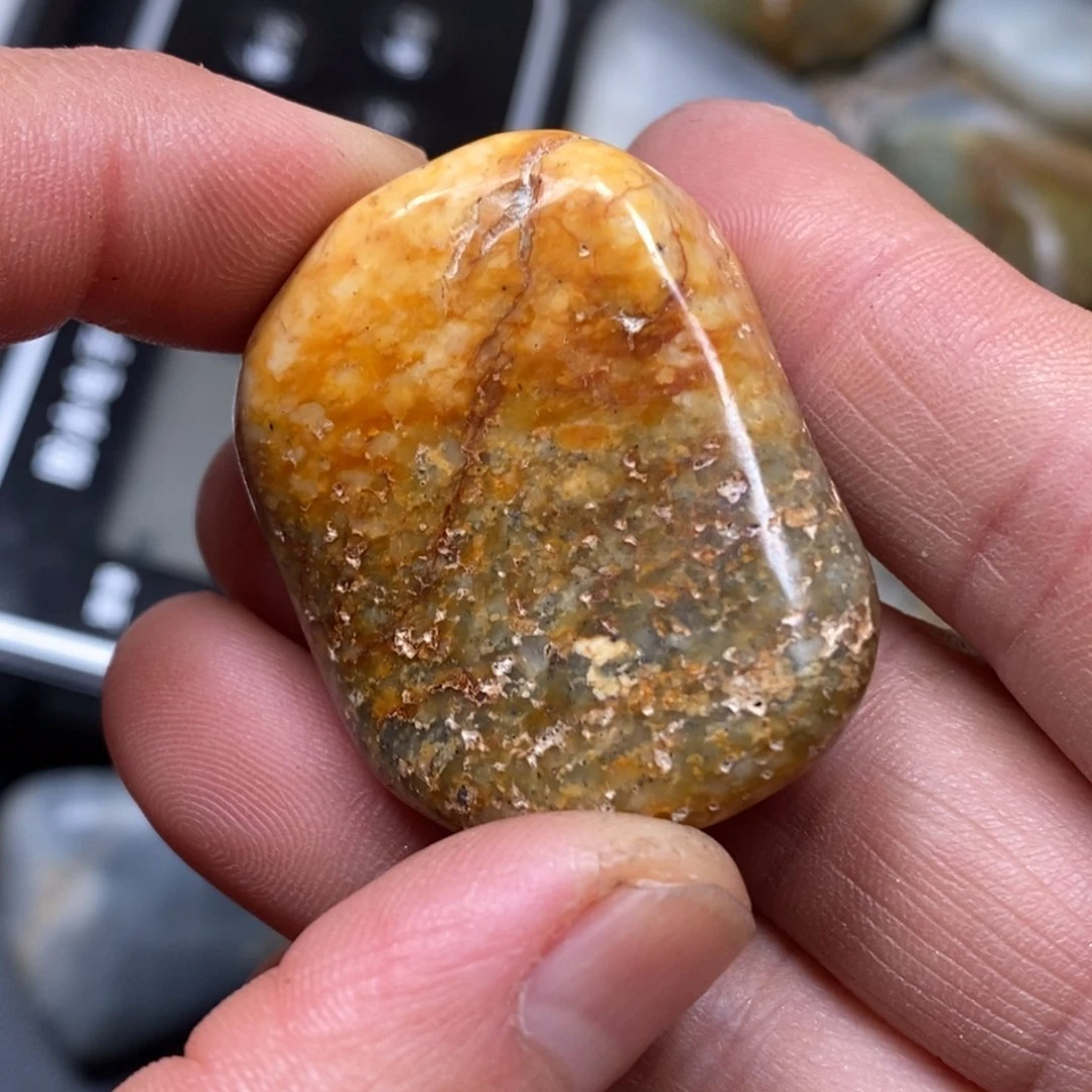 和田玉（糖玉）挂件未镶嵌