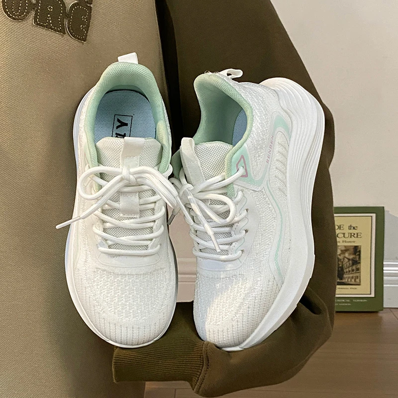 人本百搭透气休闲鞋女款2025新款软底减震跑步鞋轻便防滑运动鞋子