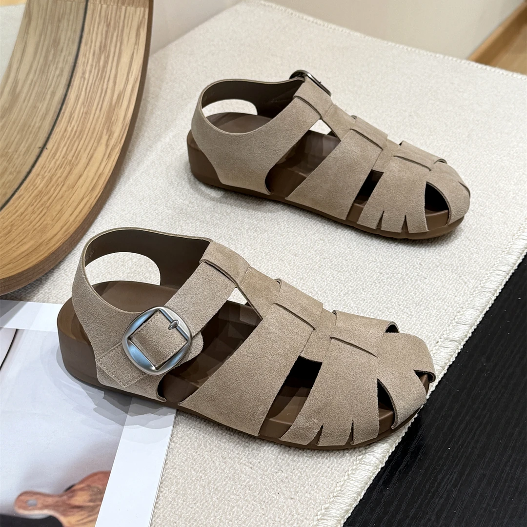 韩版网红磨砂厚底镂空猪笼鞋女2025新款夏季复古编织透气包头凉鞋