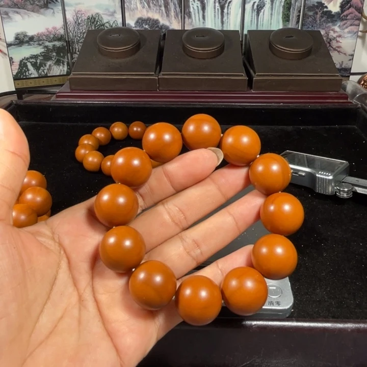 博***创橄榄核吊坠1.95+精品小孔