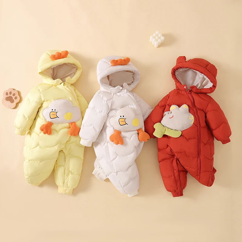 婴儿羽绒服冬季宝宝连体衣儿童哈衣爬服2025新款外出服