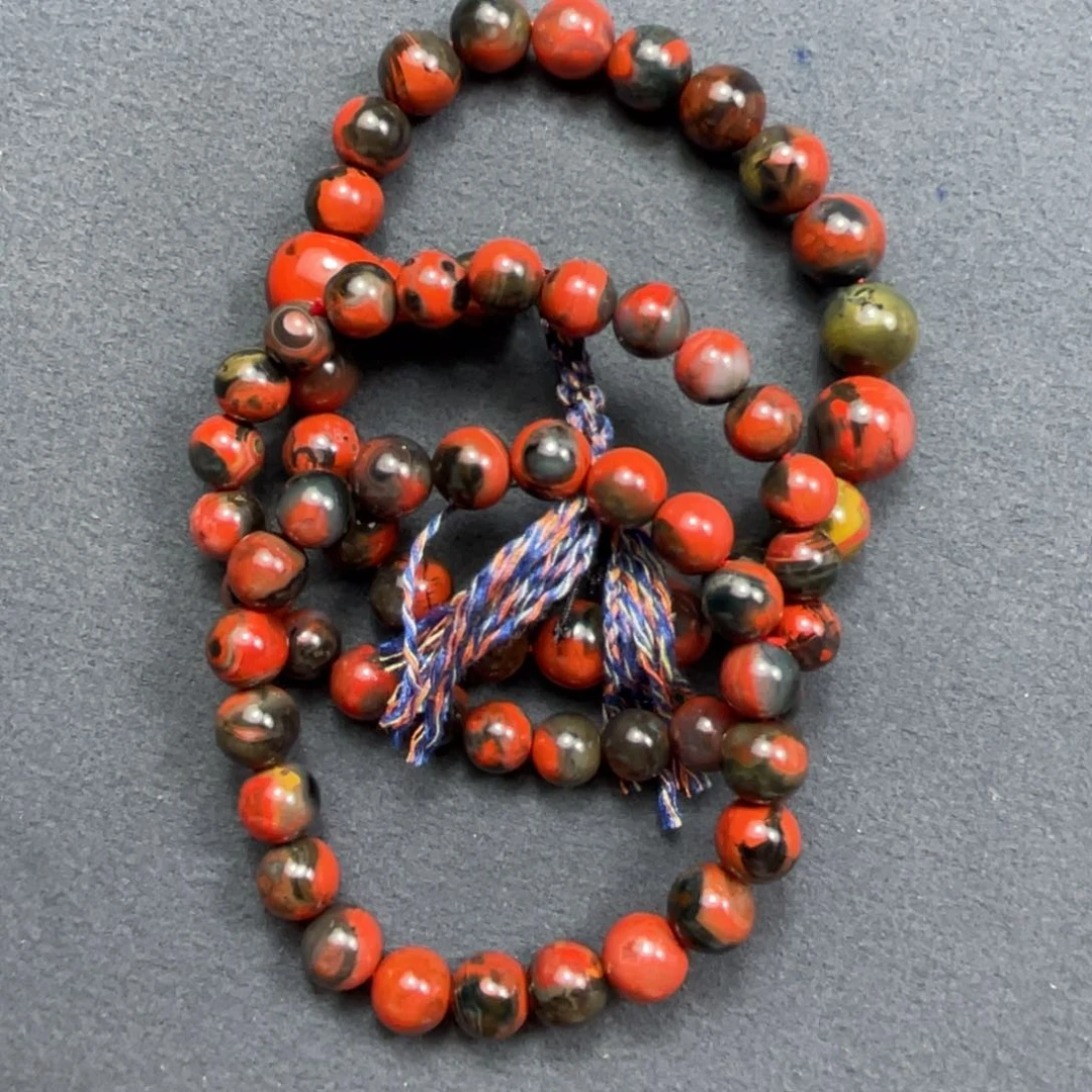 南红玛瑙颈饰未镶嵌艳*?