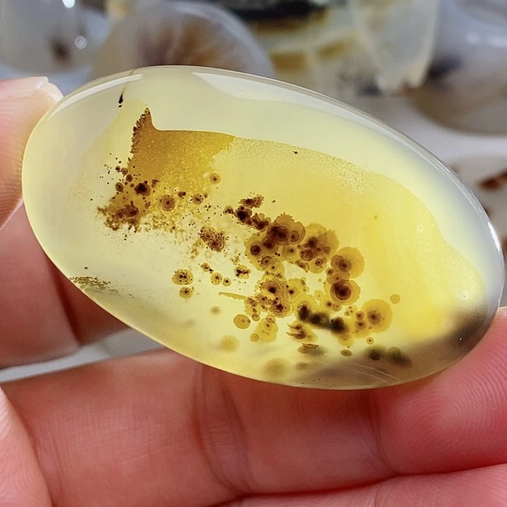 未镶嵌吊坠玛瑙/玉髓伊****5