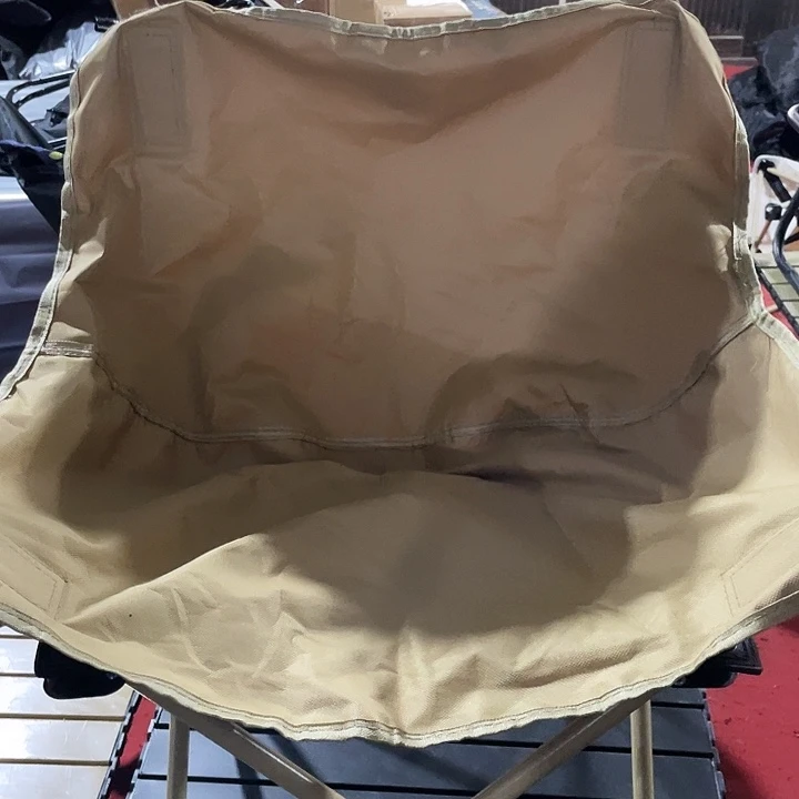 铁低背月亮椅随机发。