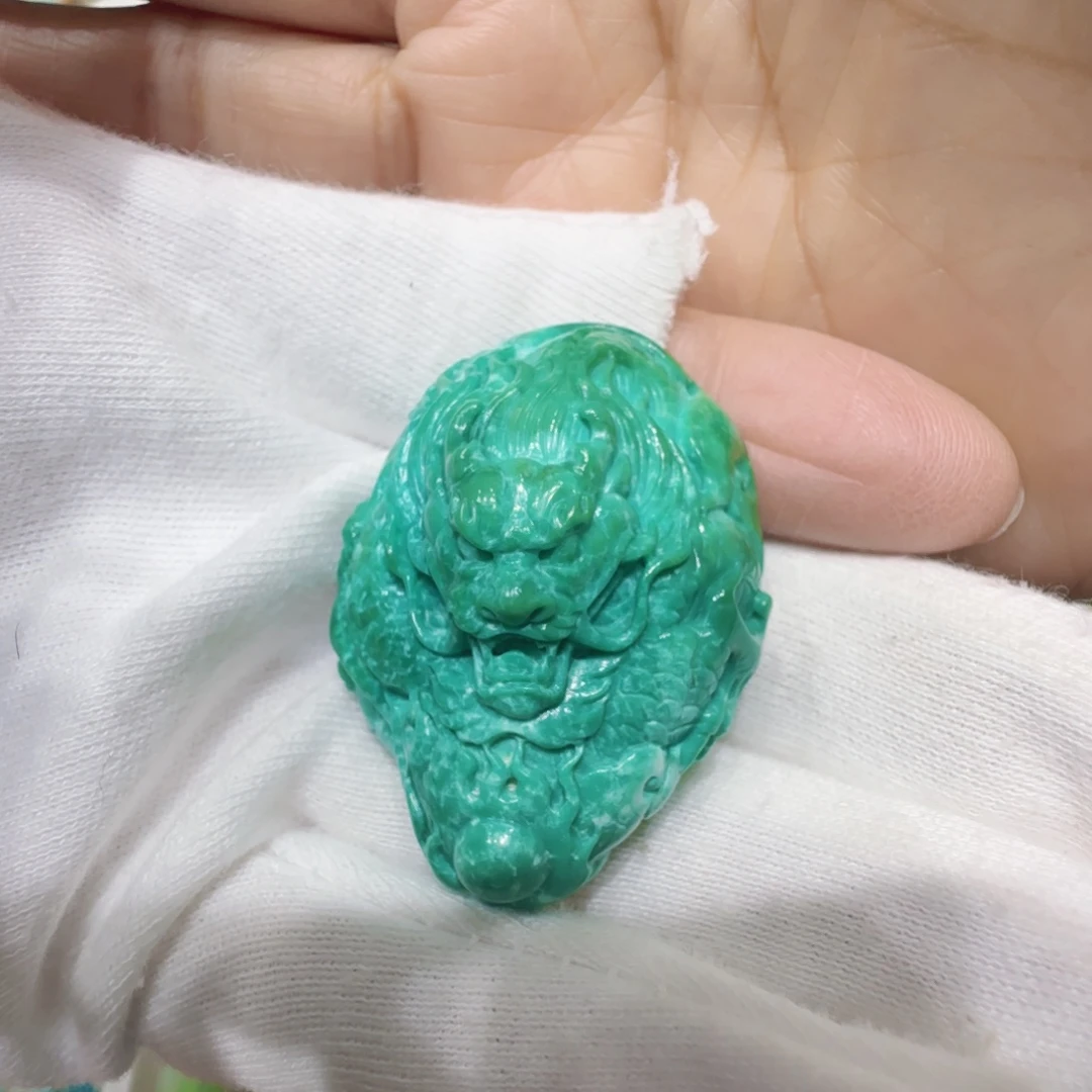 绿松石未镶嵌原矿绿松石