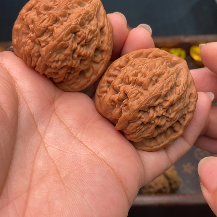 ゞ****核桃虎头王43尺核桃