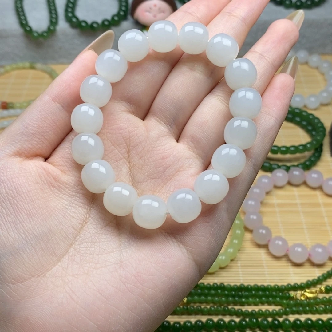 未镶嵌手链和田玉