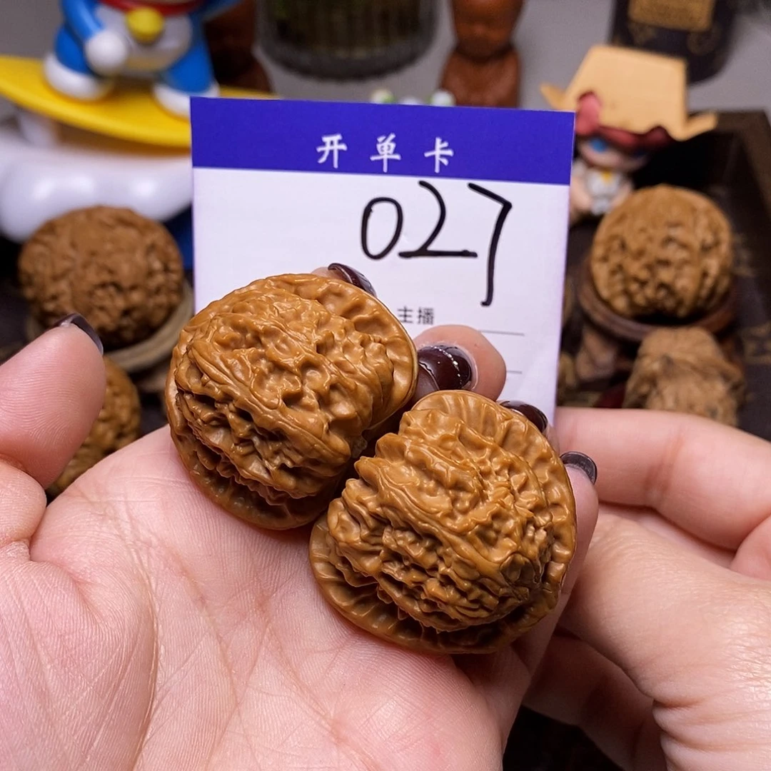 吊坠桃核文玩核桃白狮子39微修n