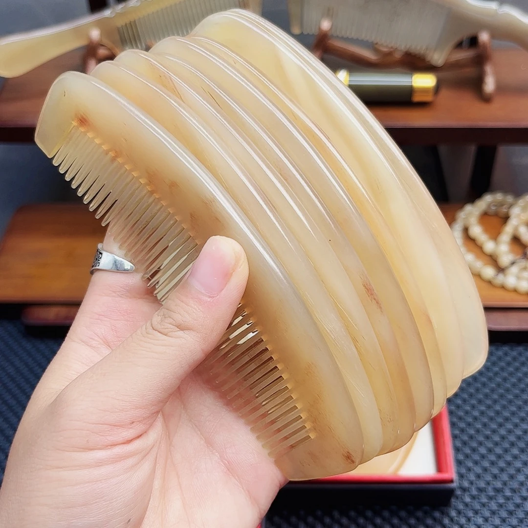 手工制作纯牛角梳子